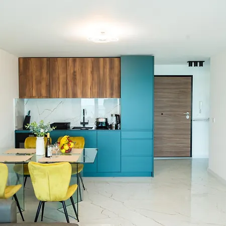 Skyline - Sea View, Pools, Spa&free Parking * Varna