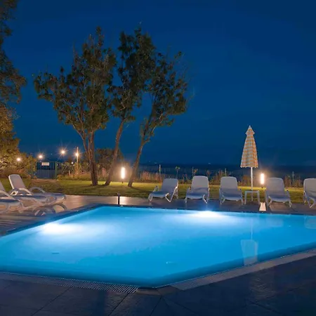 Skyline - Sea View, Pools, Spa&free Parking *
