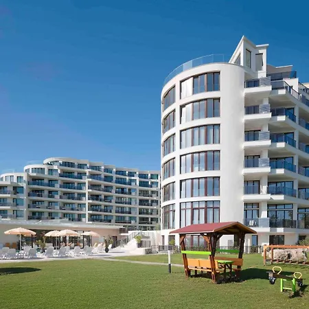 Skyline - Sea View, Pools, Spa&free Parking * Varna