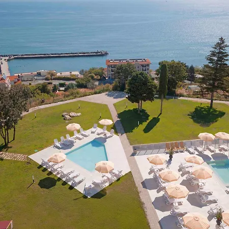 Skyline - Sea View, Pools, Spa&free Parking * 瓦爾納