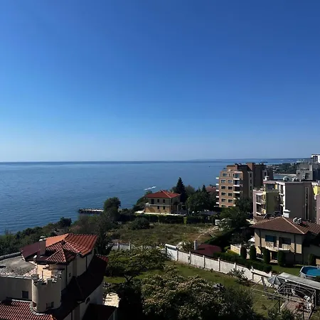 Apartmán Skyline - Sea View, Pools, Spa&free Parking